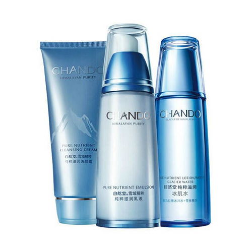 過年煥新顏 功效型護膚品套裝排行榜，助你打造完美新春肌